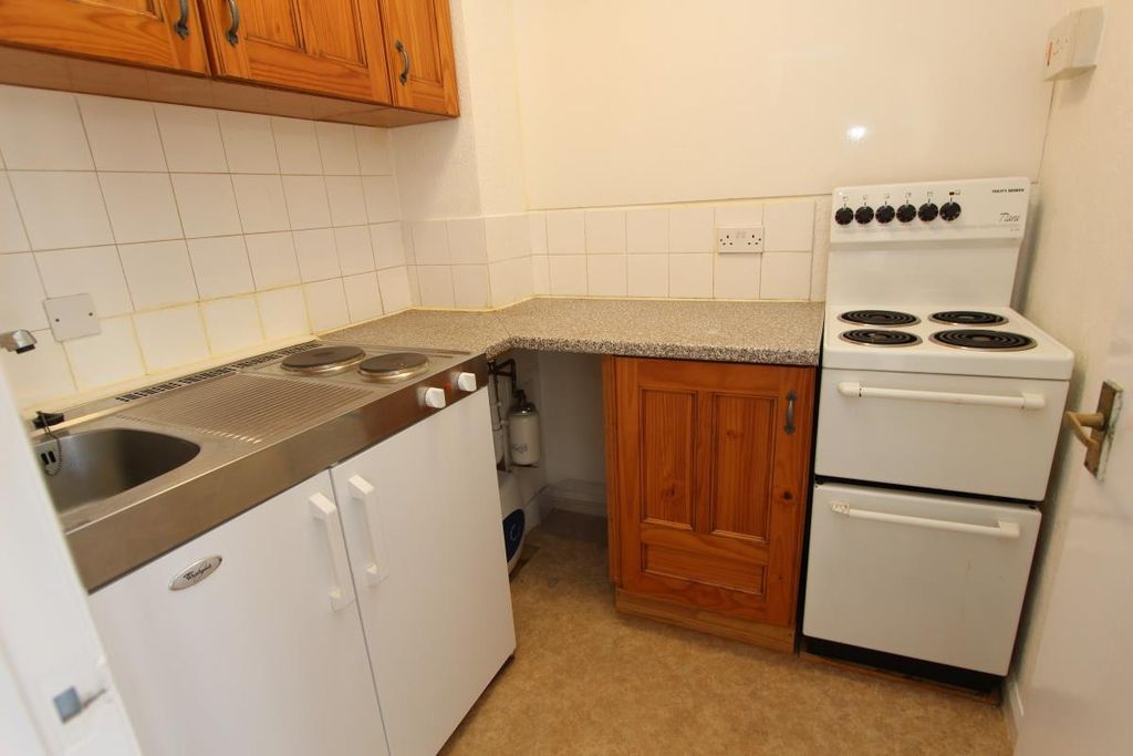 Property photo 2 of 6 Img_5354.Jpg