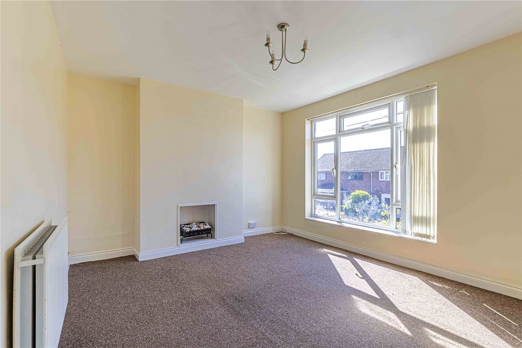 Property photo 2 of 21 Picture No. 36