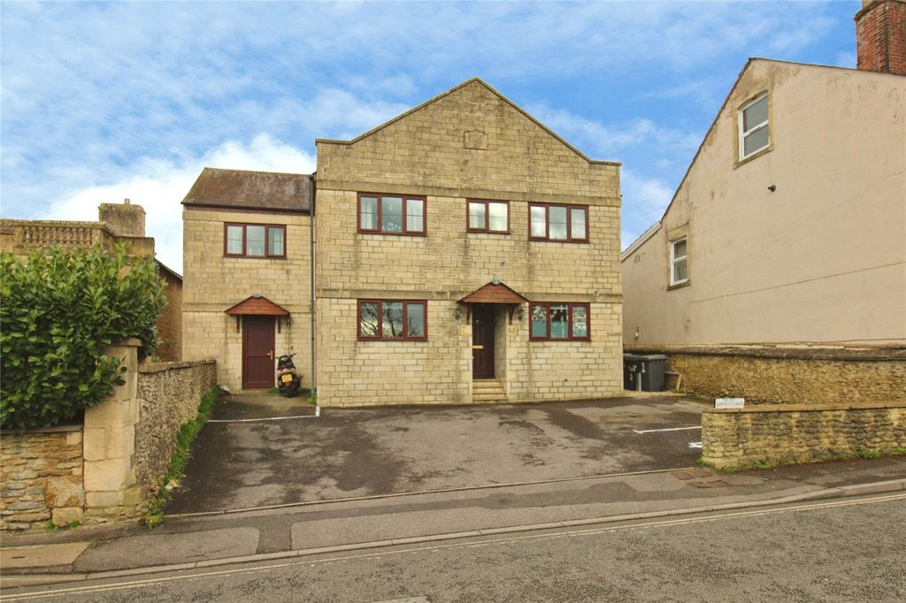 Property photo 1 of 11 Picture No. 05