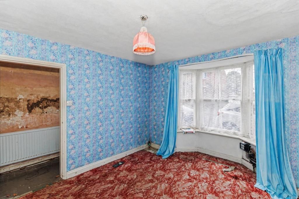 Property photo 3 of 14