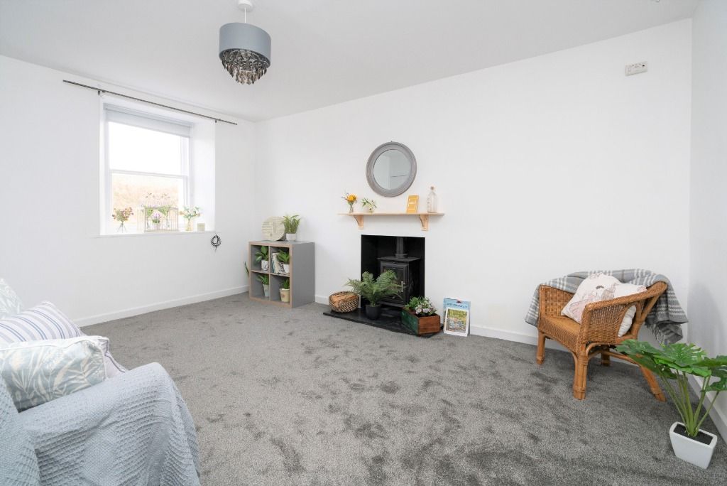 Property photo 3 of 17 Photo 3