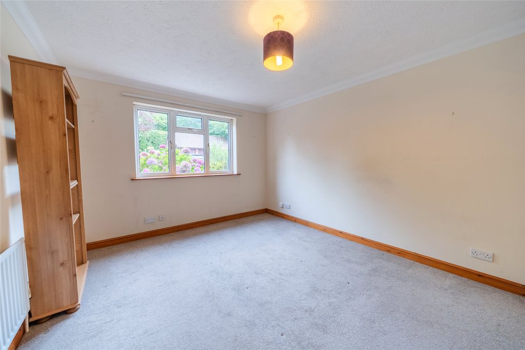 Property photo 3 of 10 Picture No. 13
