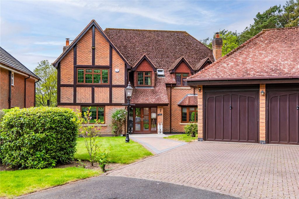Property photo 2 of 55 Picture No. 67
