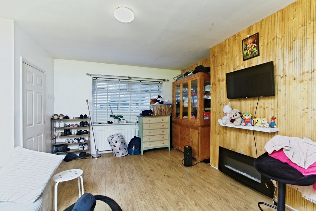 Property photo 1 of 20 Reception Room