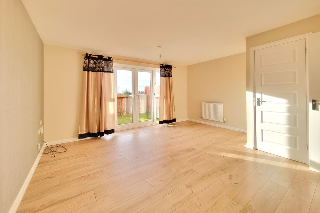 Property photo 2 of 14 20260106_102008