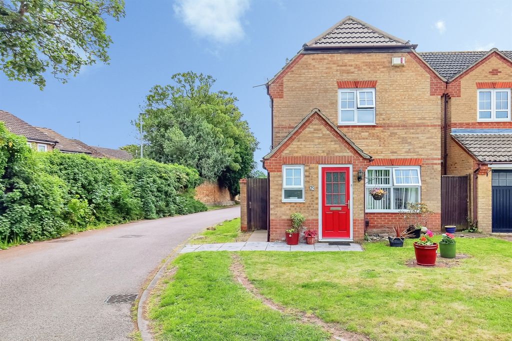 Property photo 1 of 18
