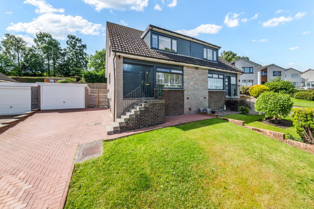 Property photo 1 of 37