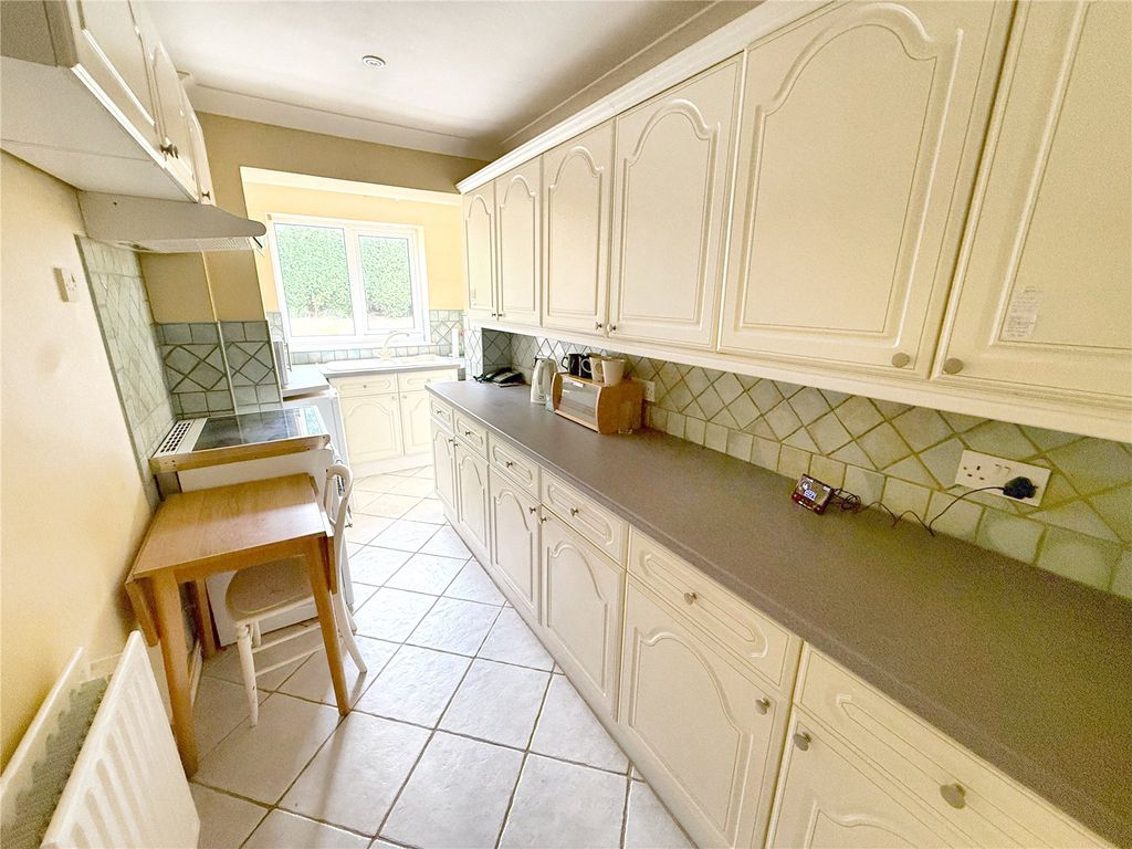 Property photo 3 of 15 Picture No. 11