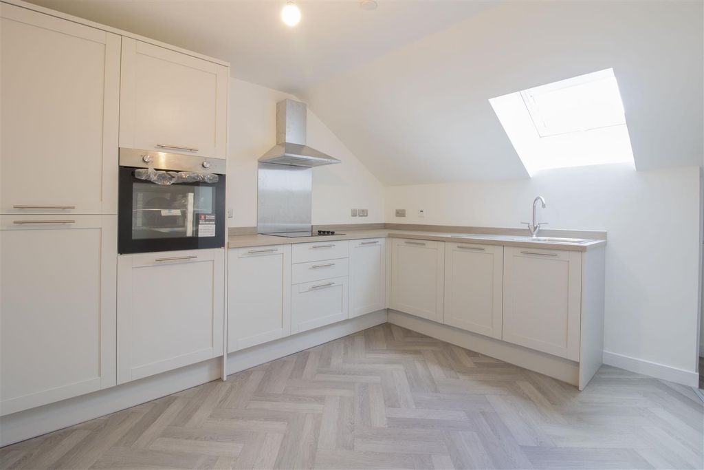 Property photo 2 of 14 2.Jpg