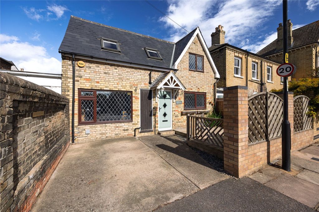 Property photo 1 of 12 Picture No. 01