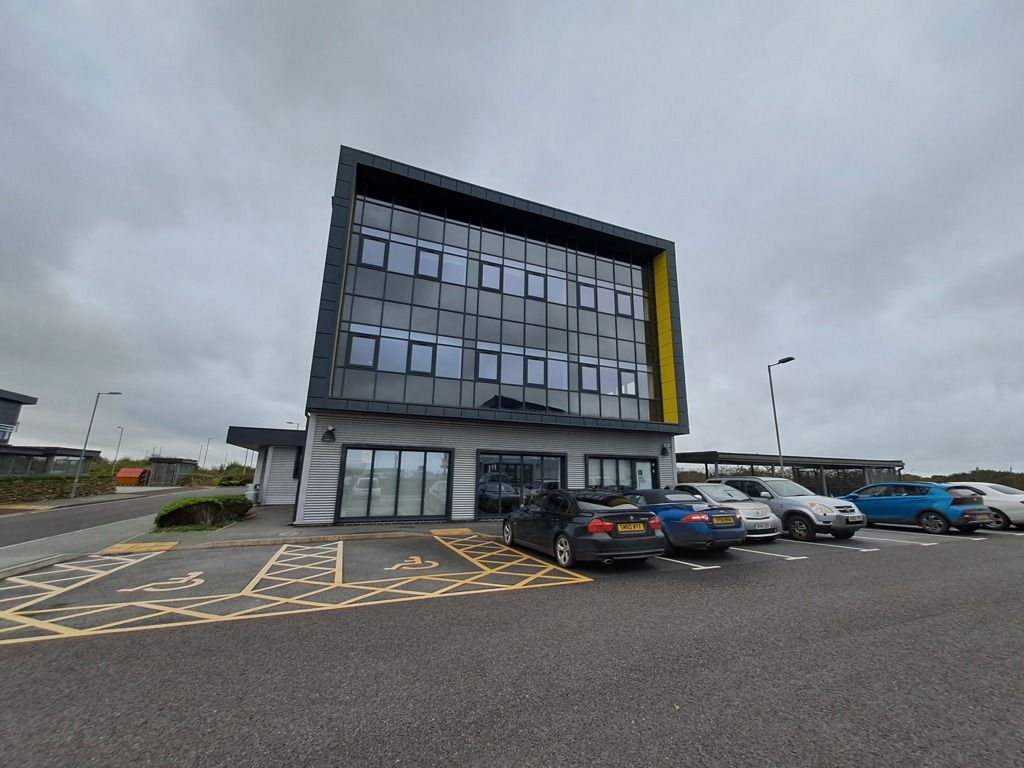 Property photo 3 of 9 Photo 17