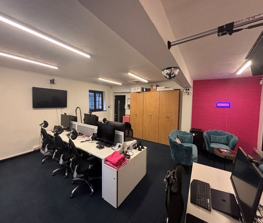 Property photo 2 of 2