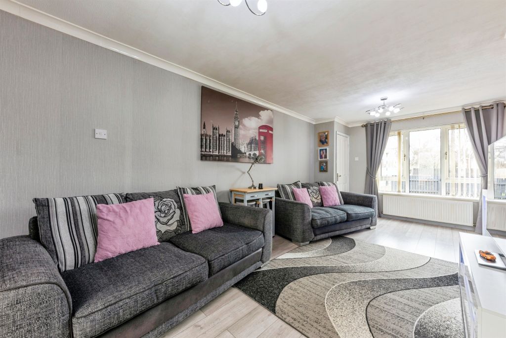 Property photo 2 of 29