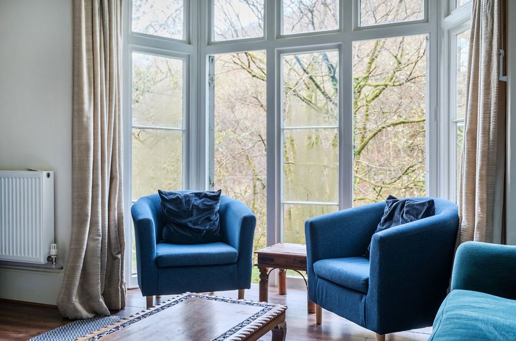 Property photo 3 of 23 1383029-3-6929Bef...