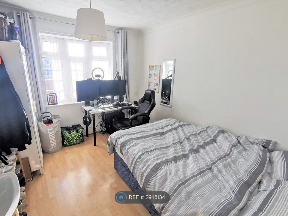 Property photo 3 of 9