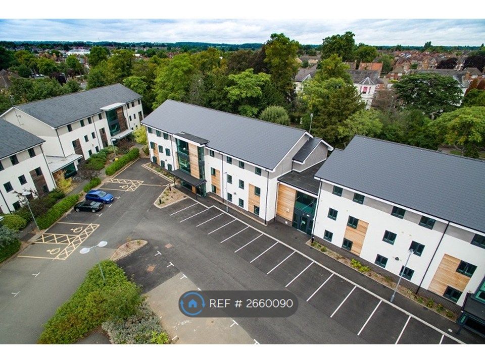 Property photo 2 of 24