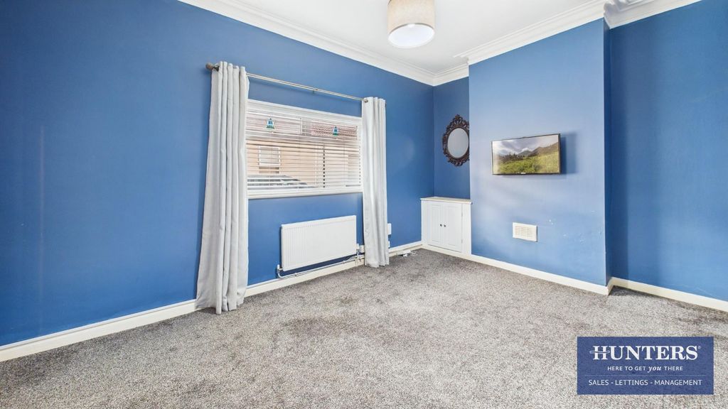 Property photo 3 of 15 Bedroom 1