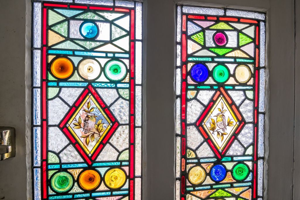 Property photo 2 of 17