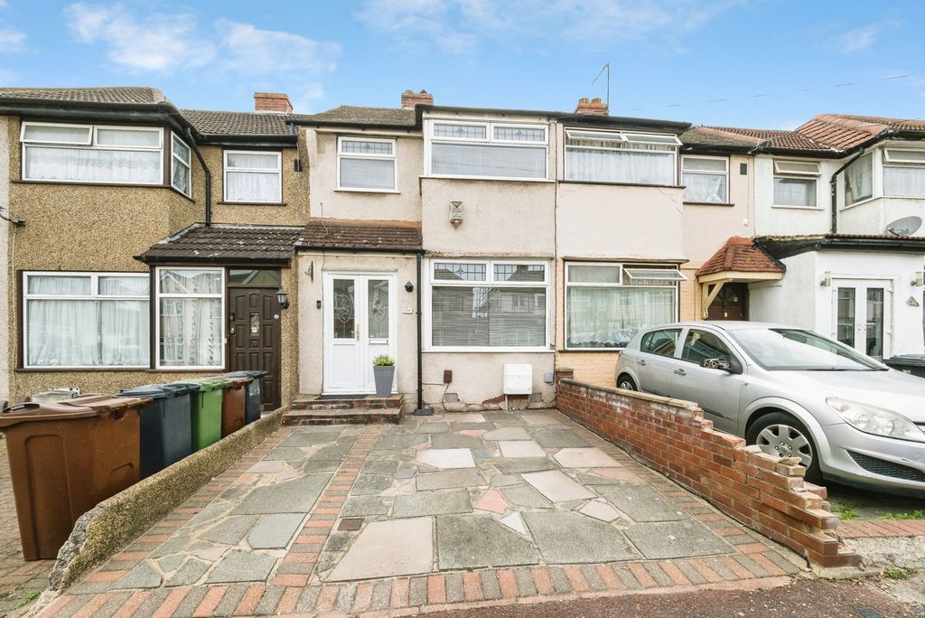Property photo 1 of 20 Pbox-Img.Jpg