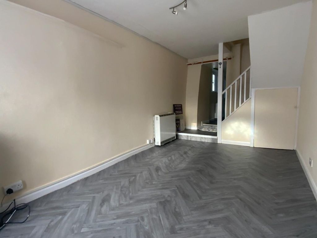 Property photo 2 of 10 Img_9659.Jpg