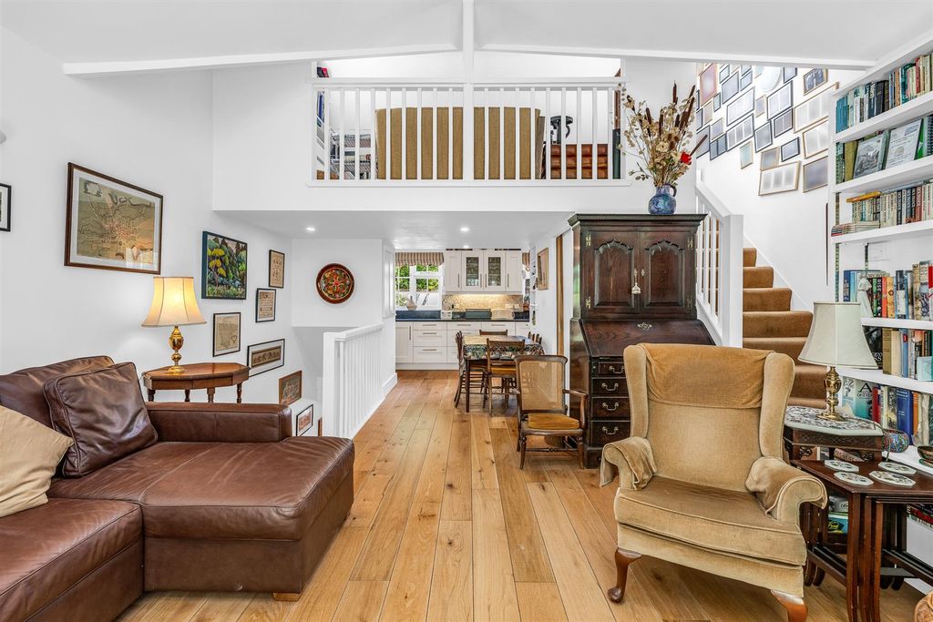 Property photo 3 of 22 Internal-13.Jpg