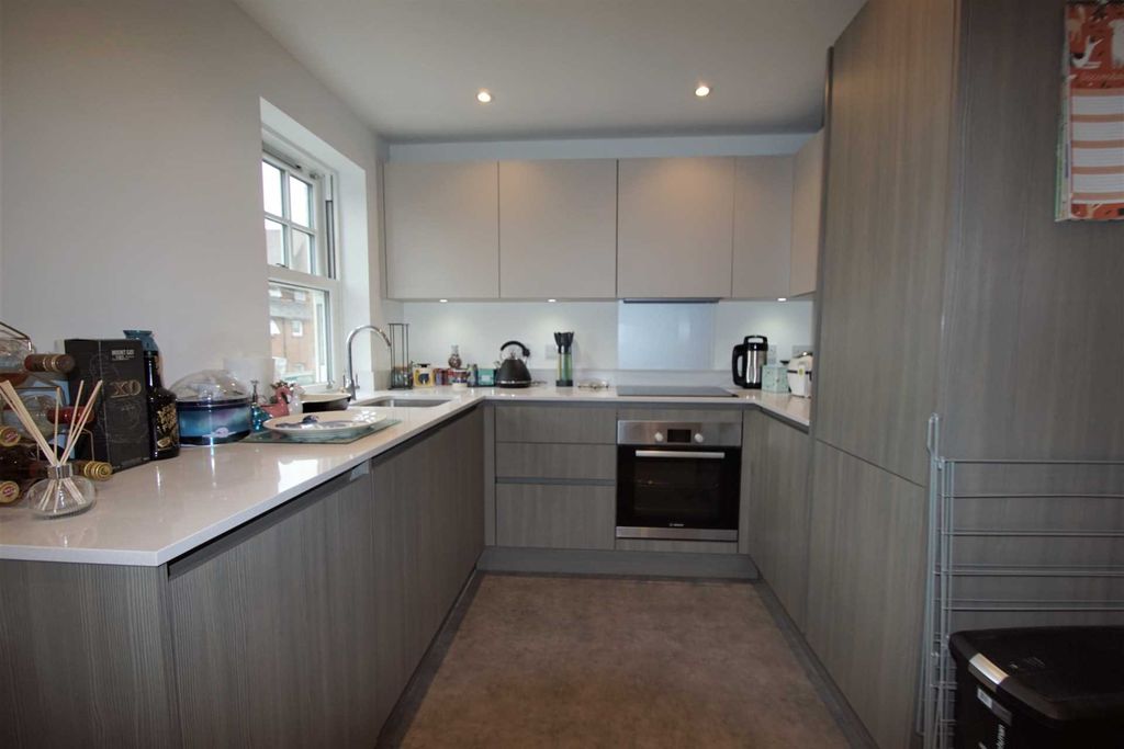 Property photo 3 of 7 Photo