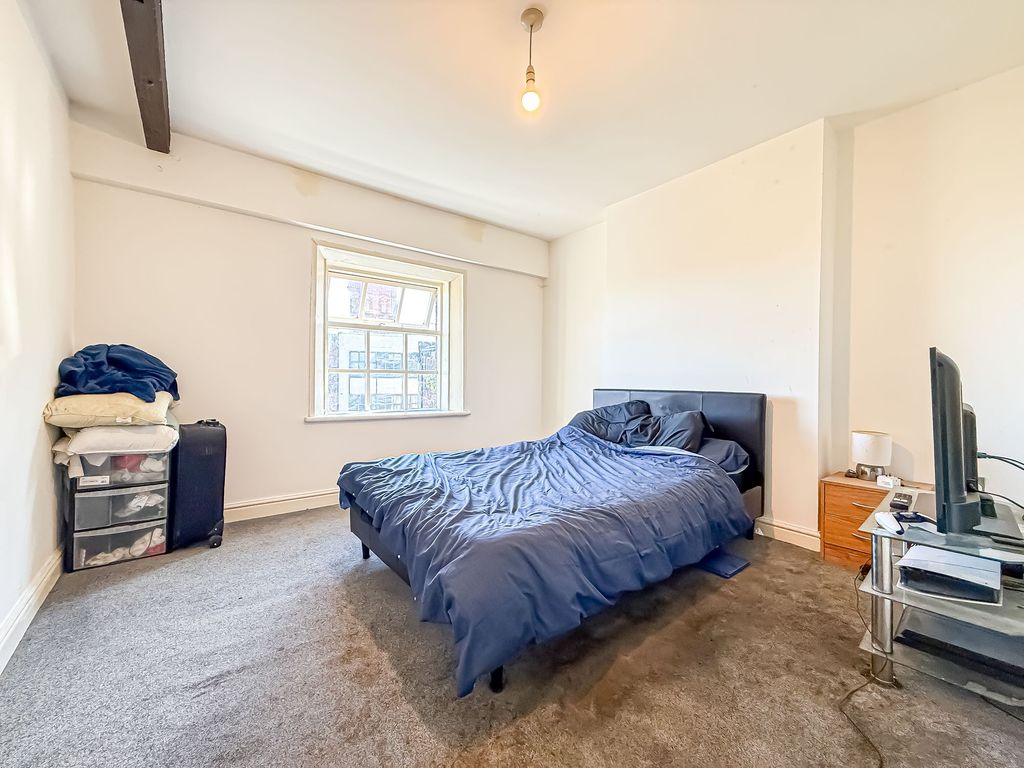 2 bed flat for saleHamilton Square, Birkenhead CH41 photo 4