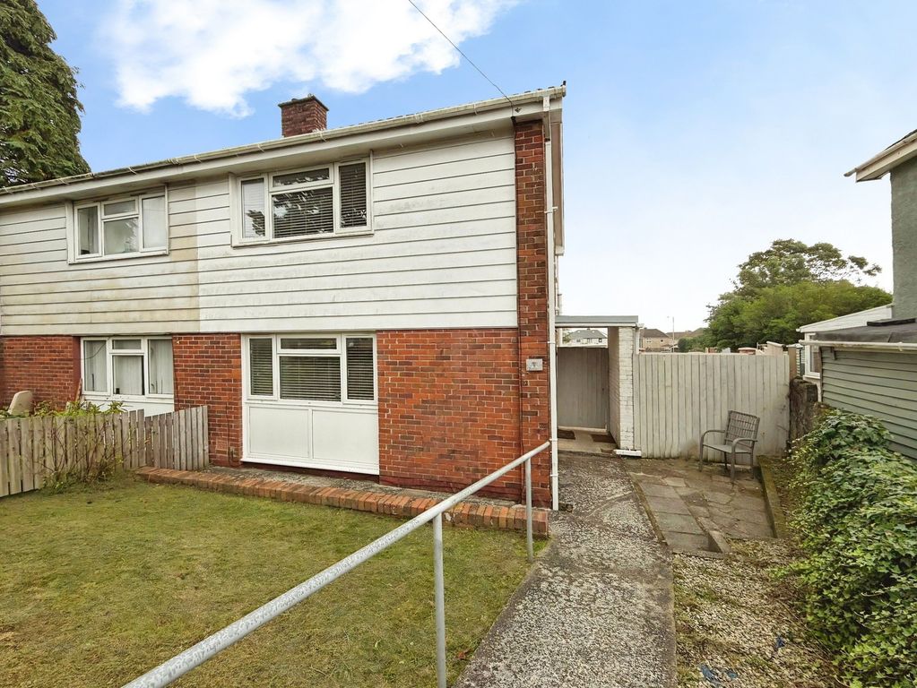 Property photo 2 of 30