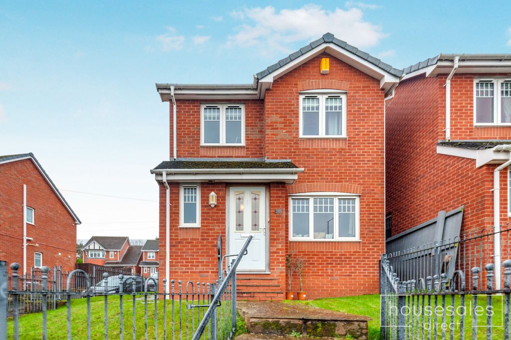 Property photo 1 of 21