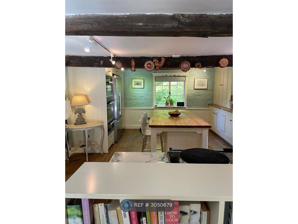 Property photo 1 of 1