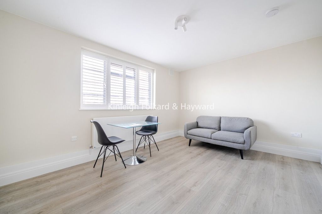 Property photo 3 of 16 Picture No. 07