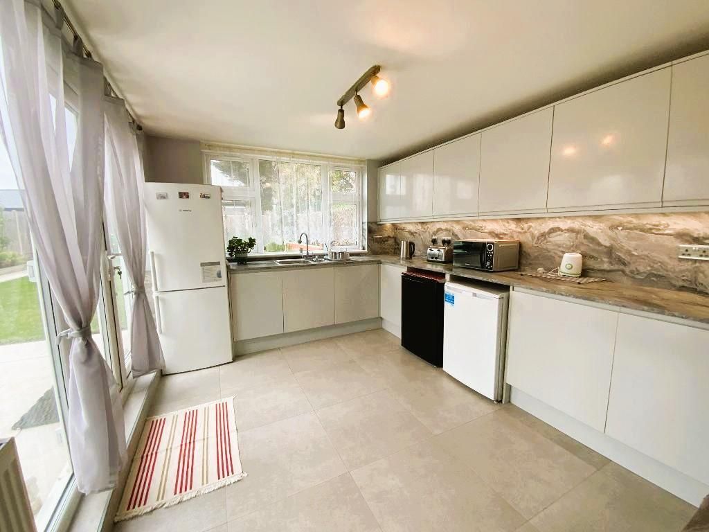 Property photo 2 of 15 Photo 2