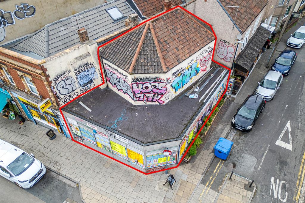 Property photo 3 of 29 250 Stapleton Road, Easton, Bristol Bs5 0Nt | Free