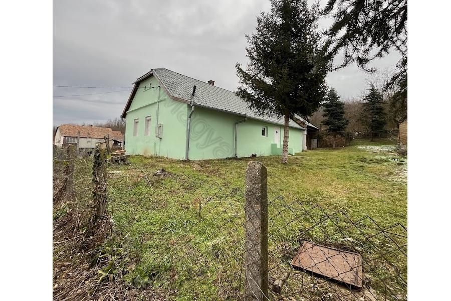 Property photo 1 of 6