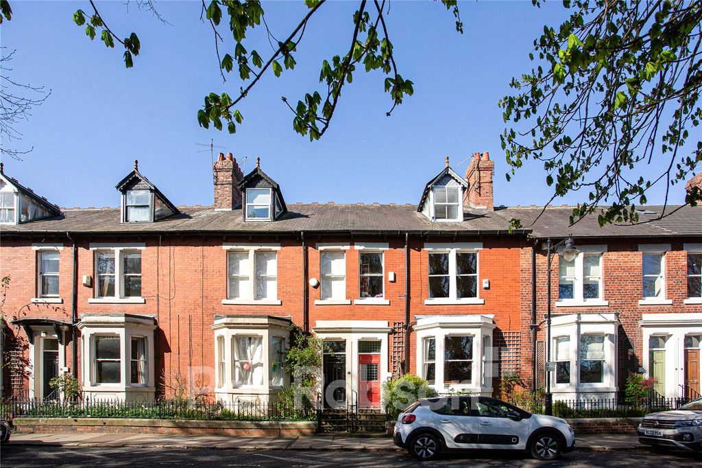 Property photo 2 of 29 Picture 2