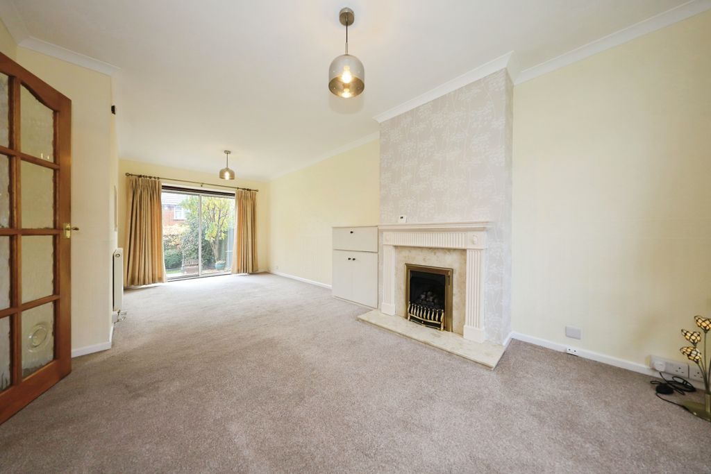 Property photo 3 of 25 Lounge Diner