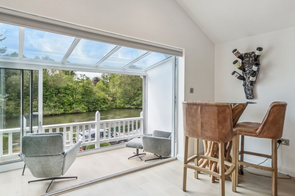 Property photo 3 of 24