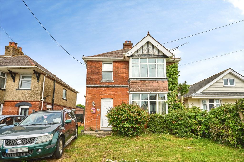 Property photo 1 of 17 Front