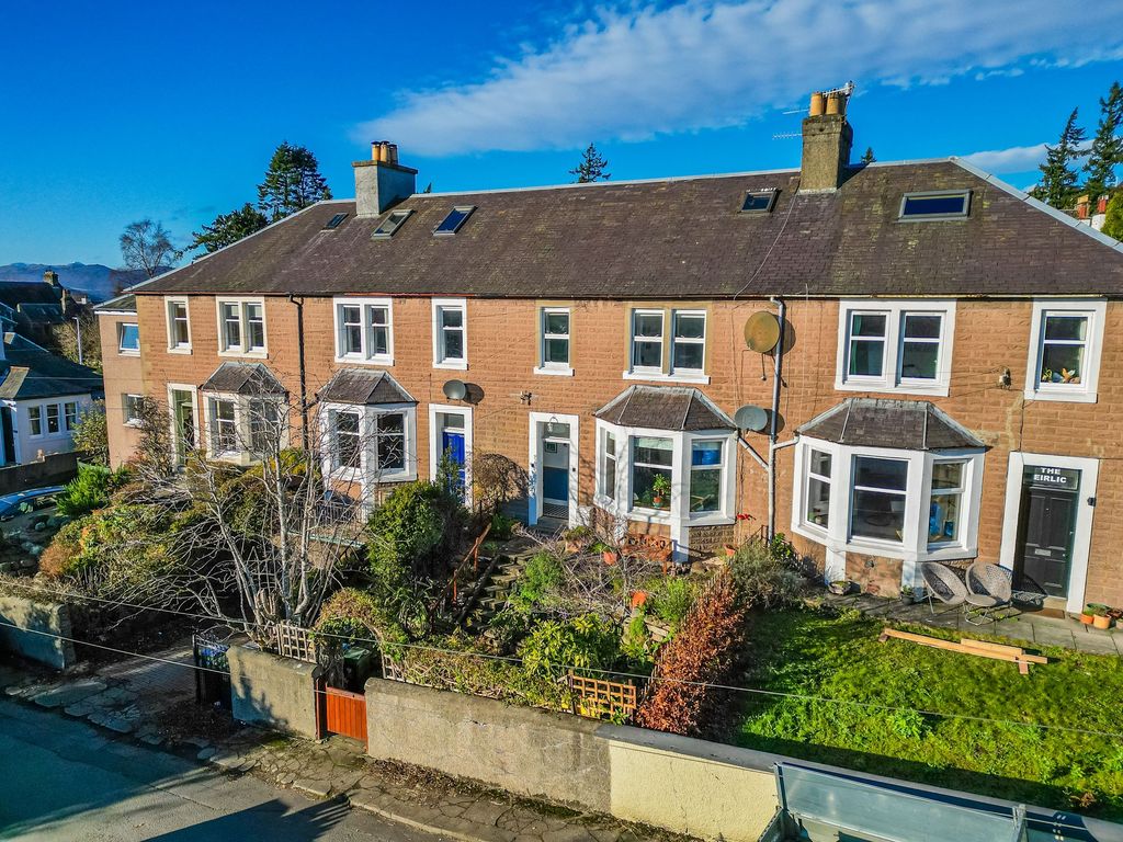 Property photo 1 of 22