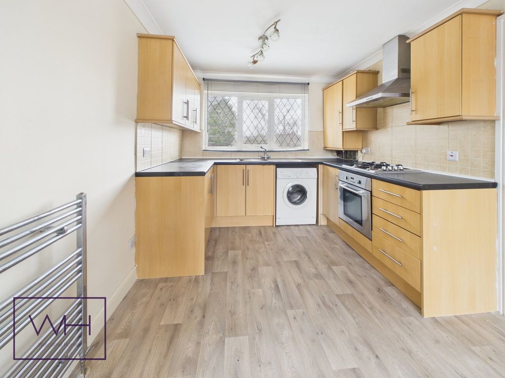 Property photo 1 of 7 Cam04980G0-Pr0121-Still002