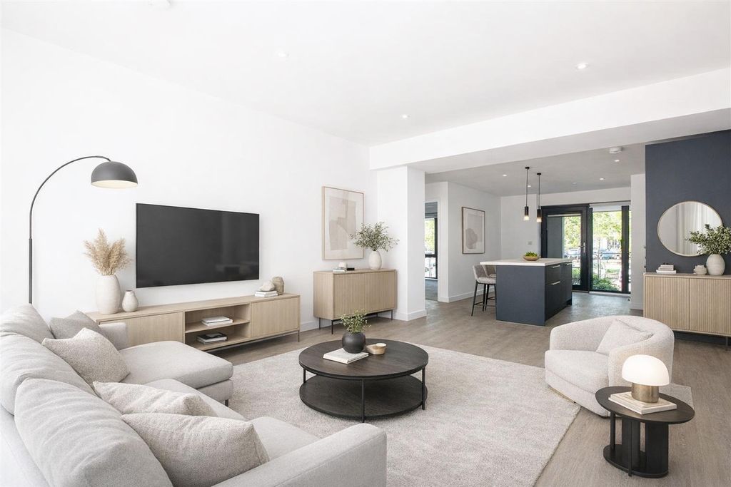 Property photo 1 of 17 75Adc2CE-E693-4813-8B94-1B434D8C6Cde.Png