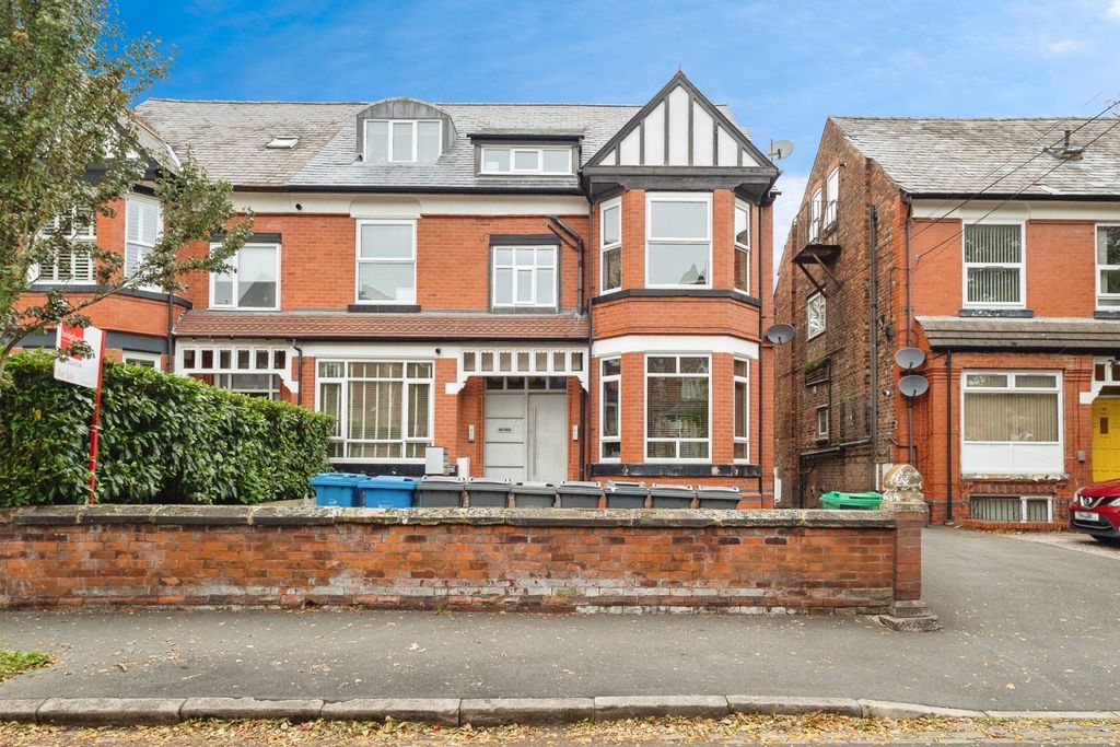 Property photo 1 of 17 Photo