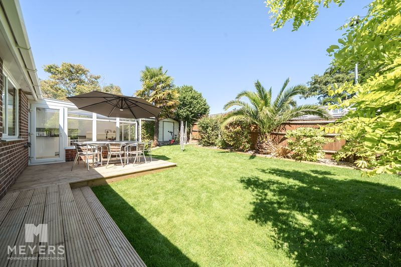 Property photo 1 of 17 Enclosed Garden