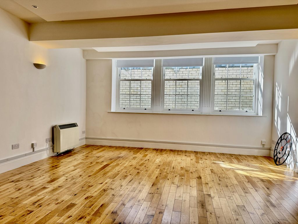 Property photo 2 of 10 Img_0284.Jpg