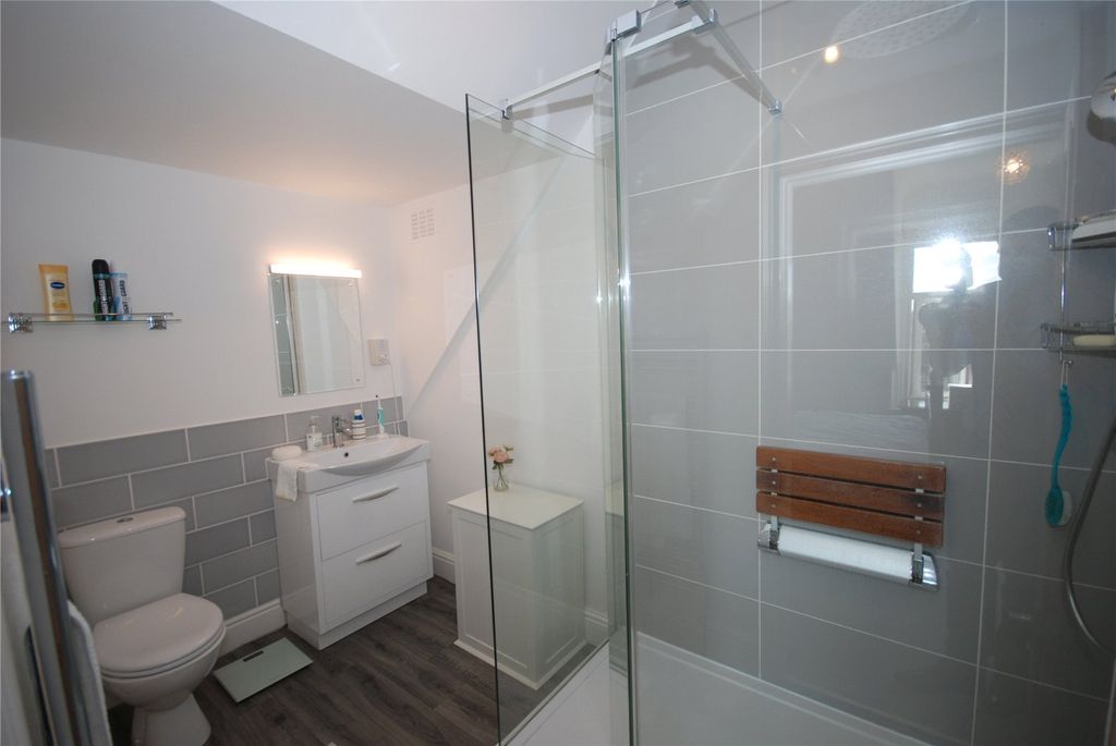 Additional image 6 of 2 bed flat for saleBourne Avenue, Salisbury, Wiltshire SP1