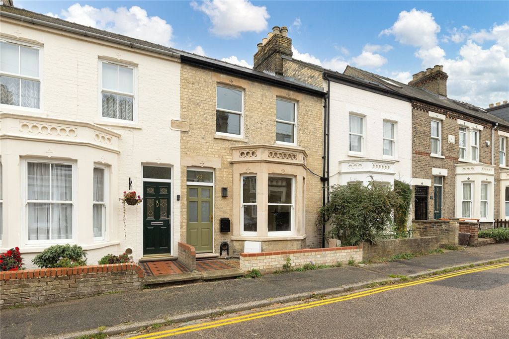 Property photo 1 of 17 Picture No. 01