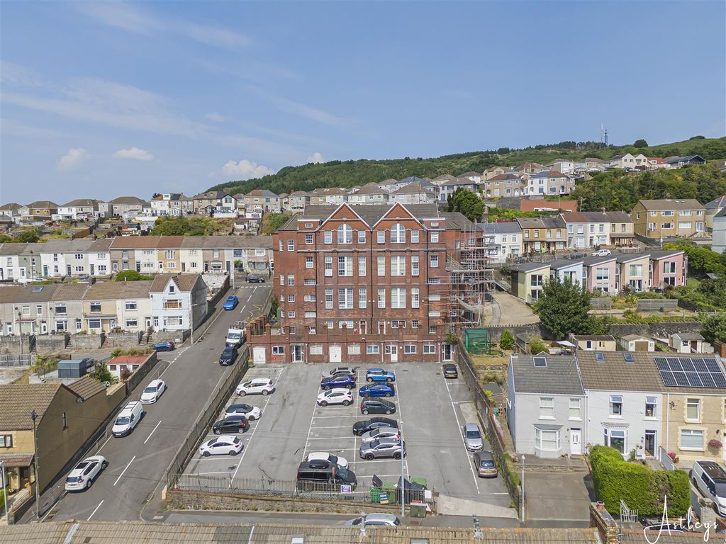 Property photo 1 of 16 01-Dji_20260717152102_0029_D.Jpg