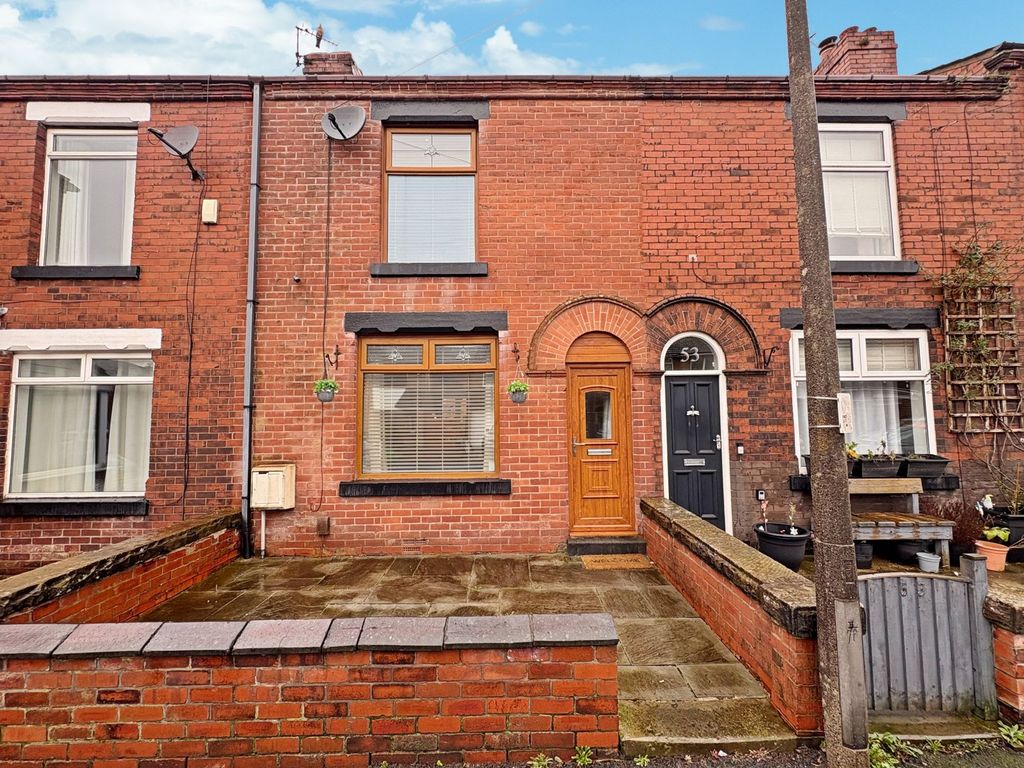 Property photo 1 of 14 External