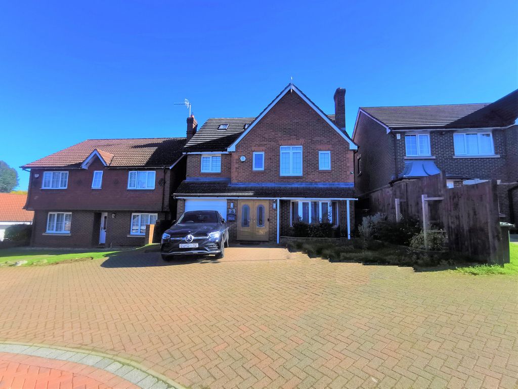 Property photo 1 of 22