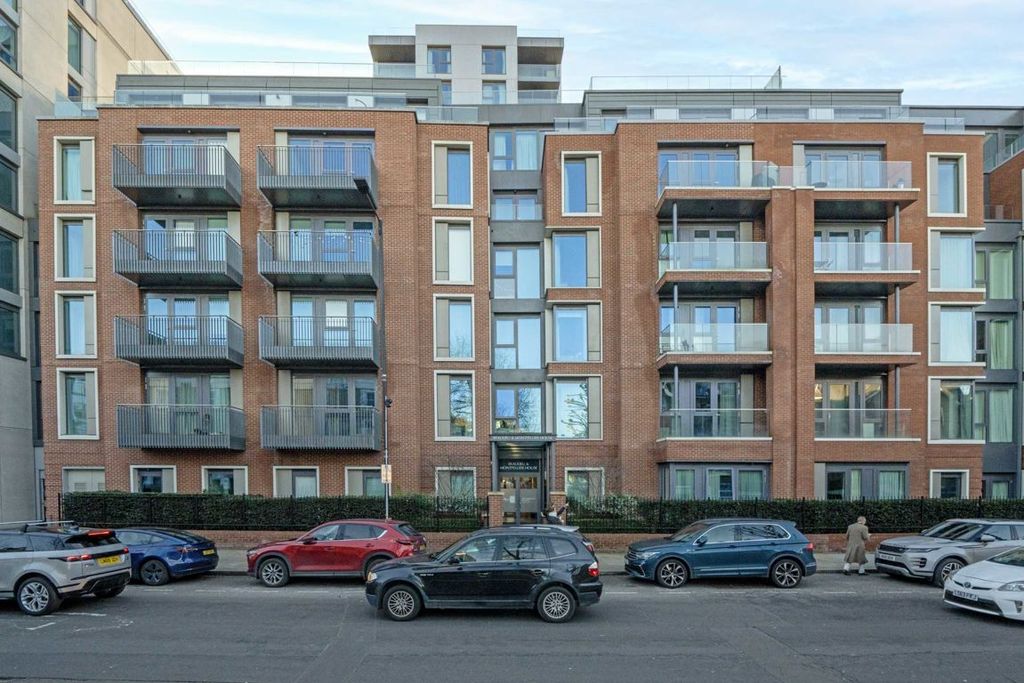 Property photo 1 of 6